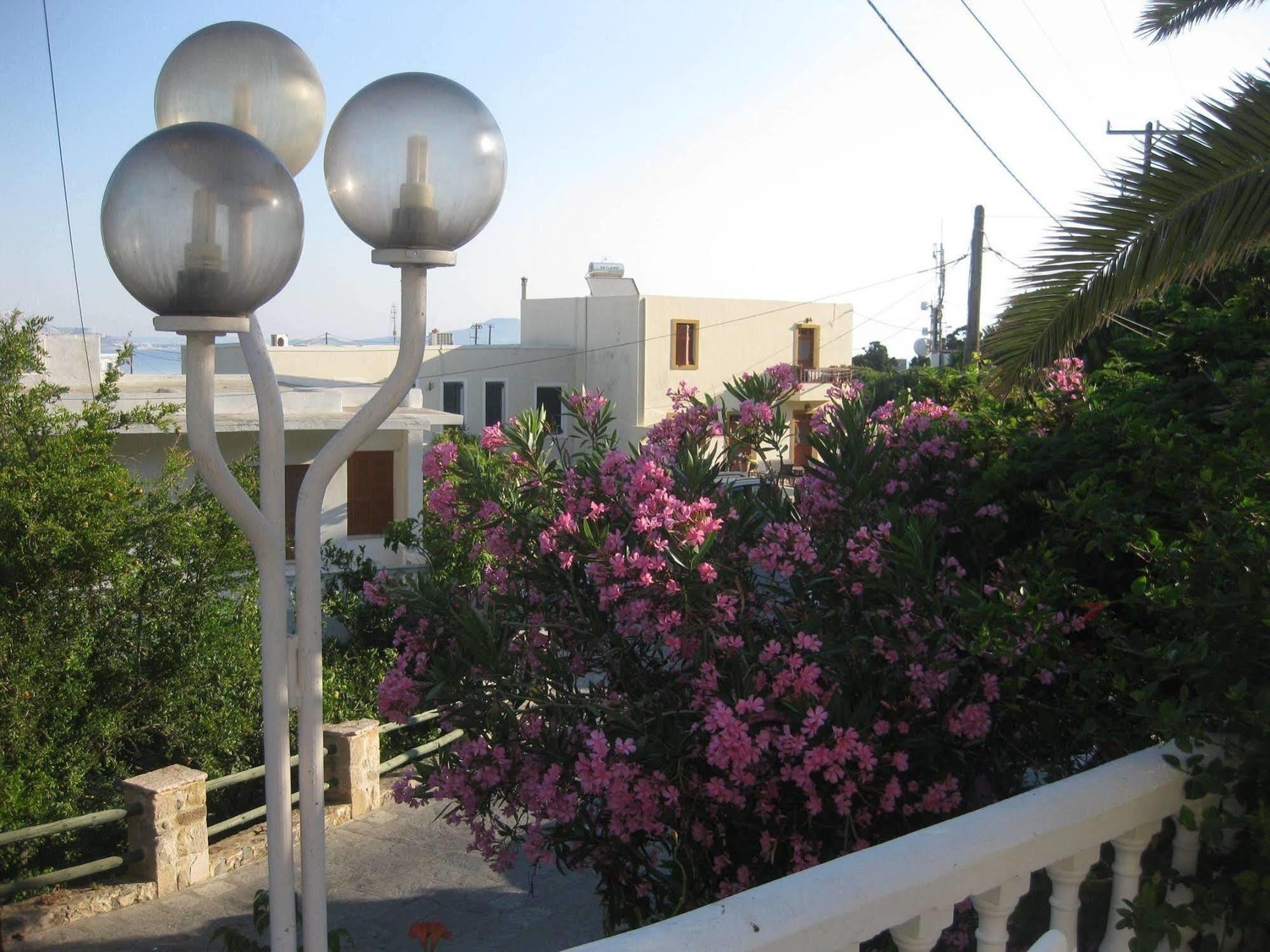 Porfyris Hotel Mandraki  Exterior photo